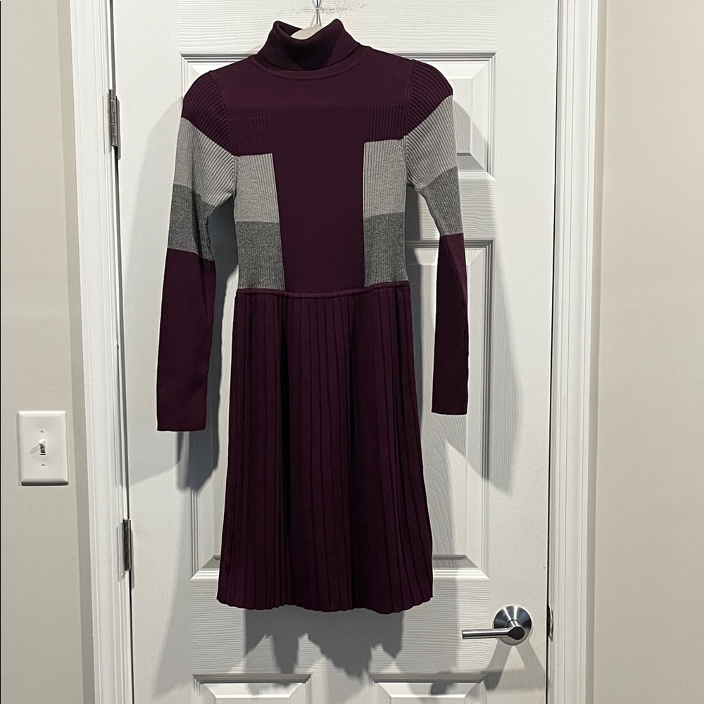 Adrianna Papell Burgundy and Gray Long Sleeve Dress. Great For The Office.
